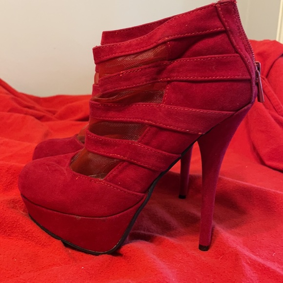 Red Suede/mesh 5 1/2” heels - Picture 3 of 9